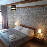 Villa Stone House Iva